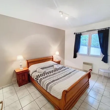 Sur - Individuelle Avec Piscine Chauffee Villa